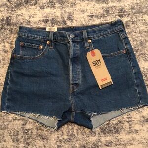 Levi’s 501 High-Rise Jean Shorts – Size 29, Frayed Hem, NWT